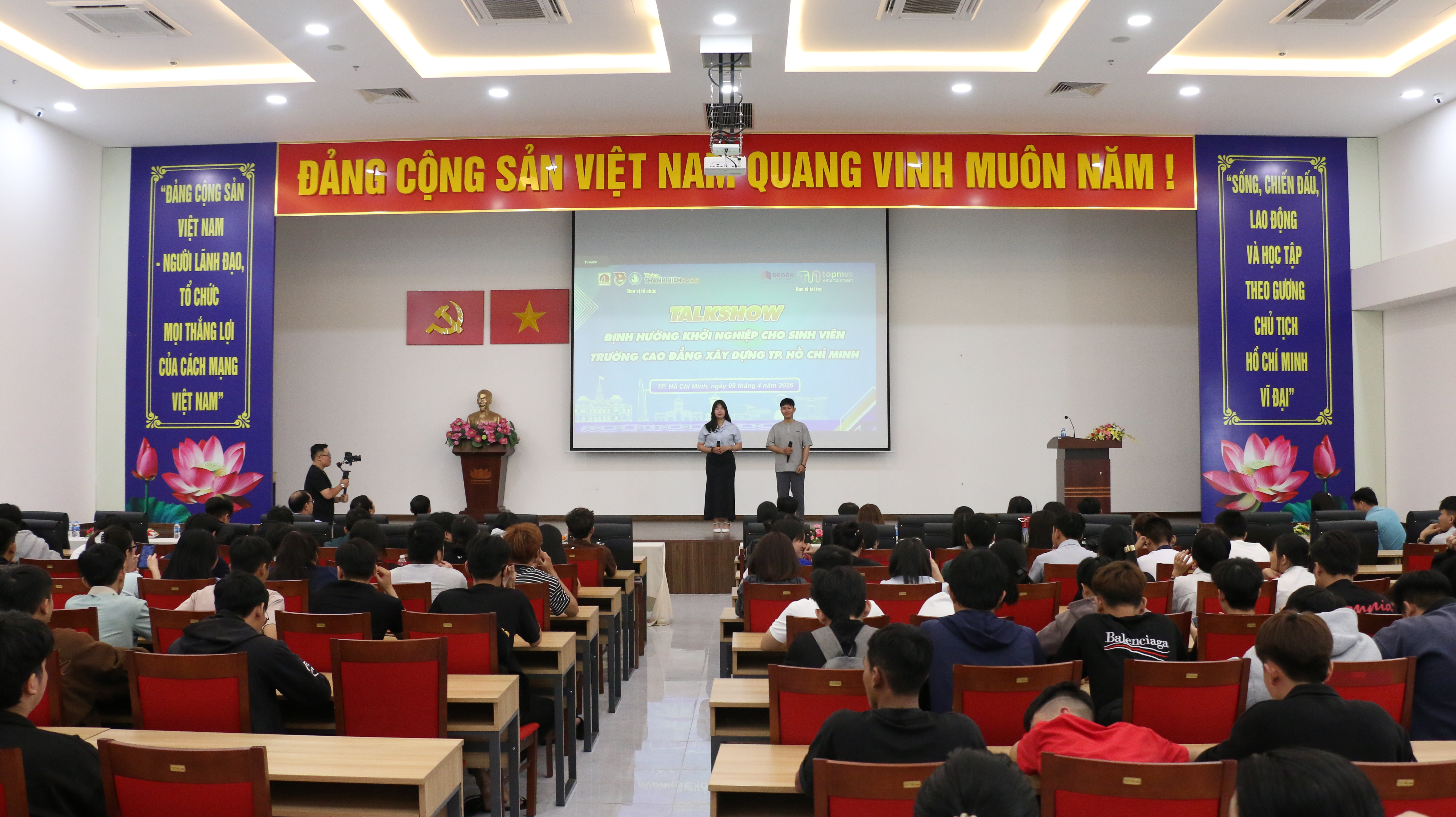 Talkshow “Định Hướng Khởi Nghiệp Cho Sinh Viên”